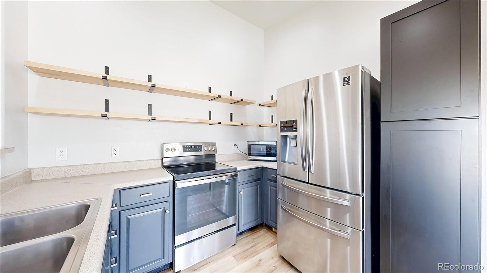 10035 E Carolina Place Unit: 201