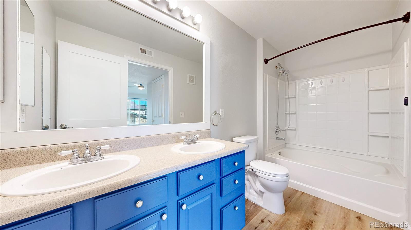 10035 E Carolina Place Unit: 201