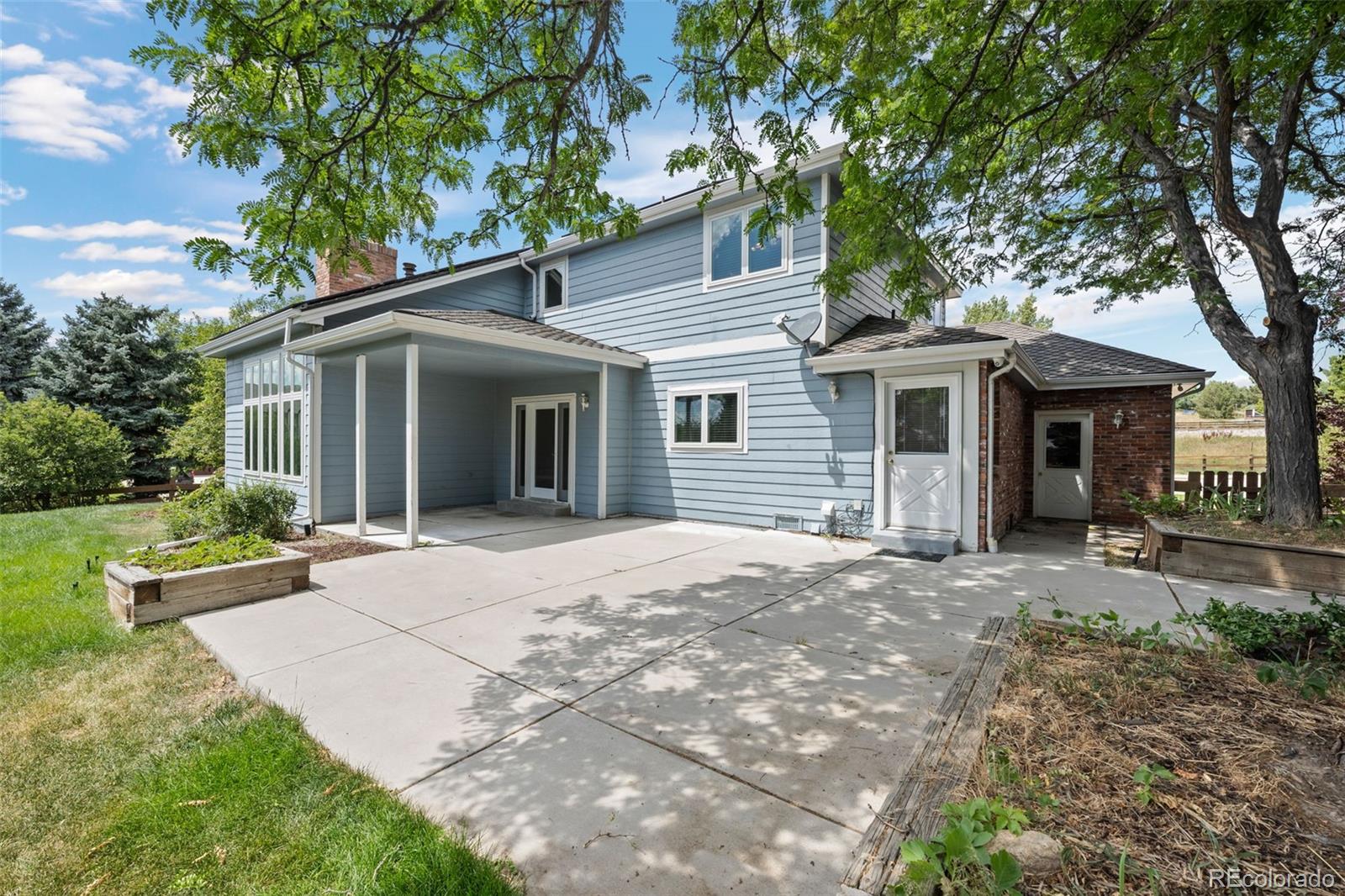 8823 Maplewood Drive