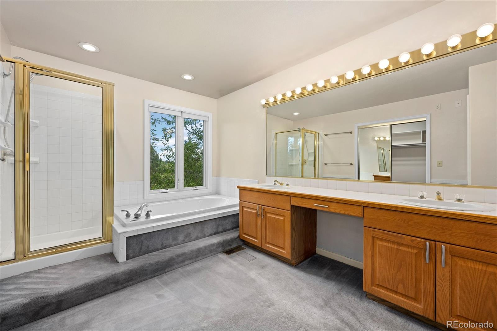 8823 Maplewood Drive