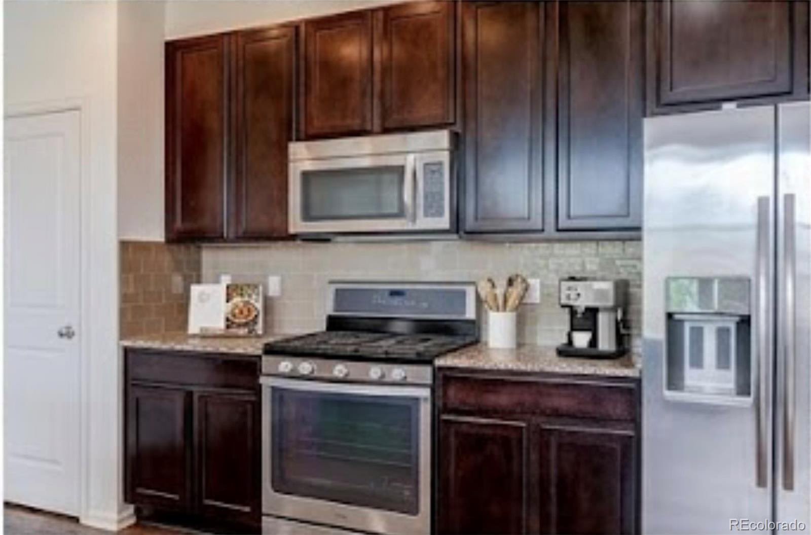 10771 E 28th Place