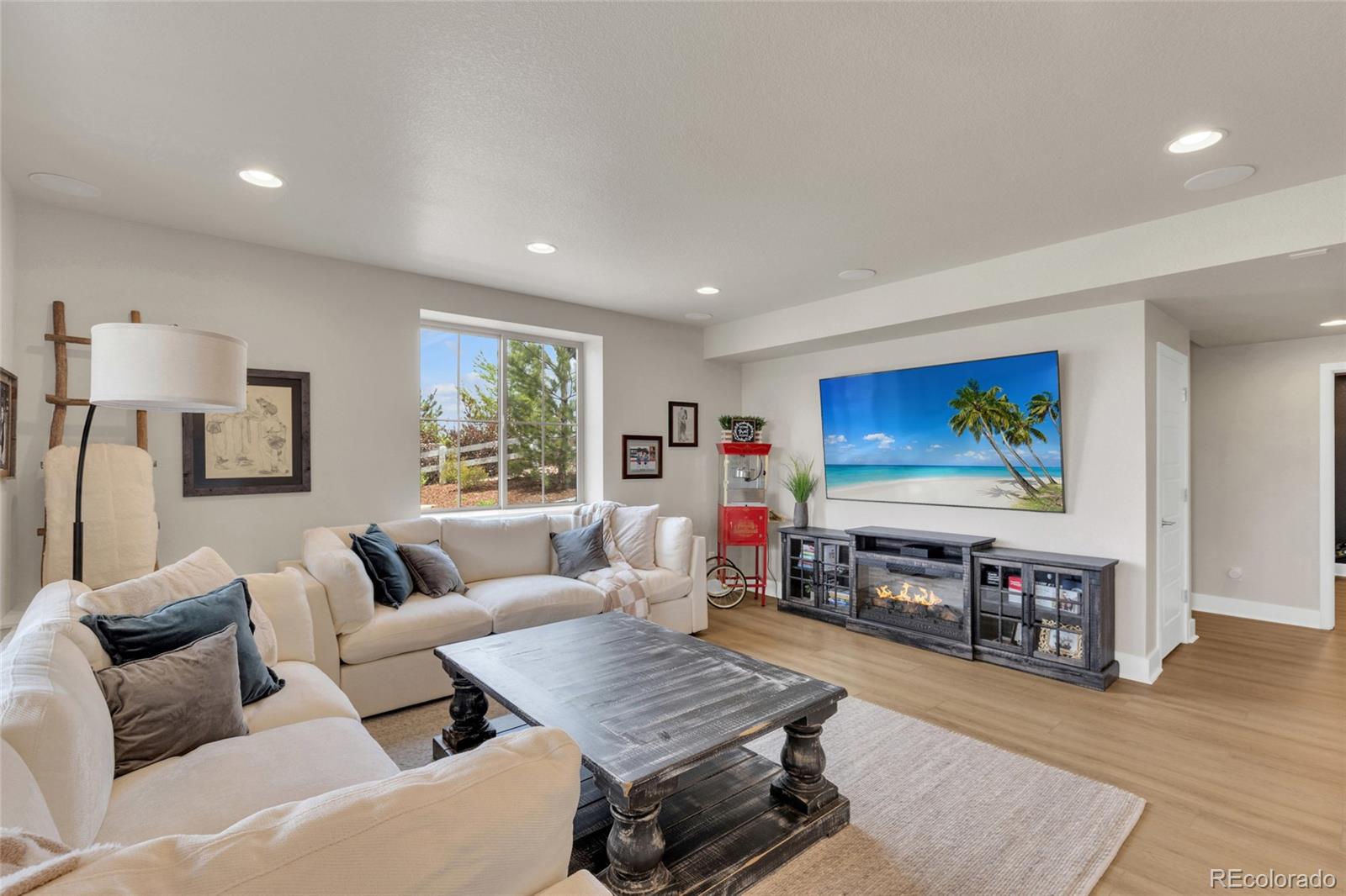 10401 Maplebrook Way