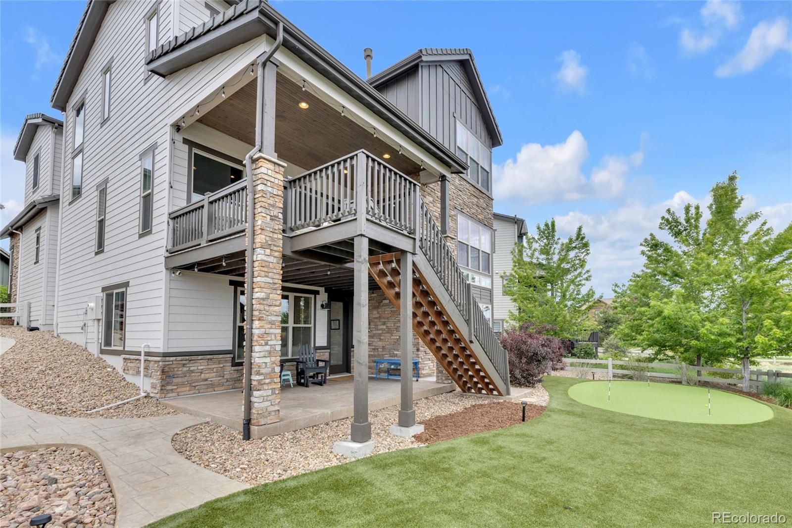 10401 Maplebrook Way