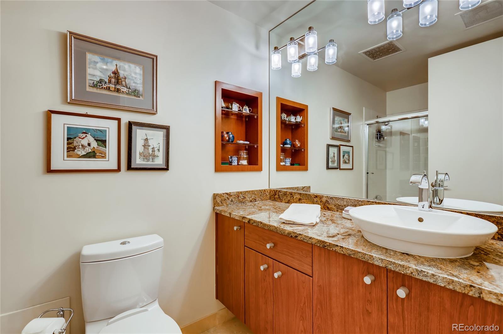 1201 N Williams Street Unit: 3B