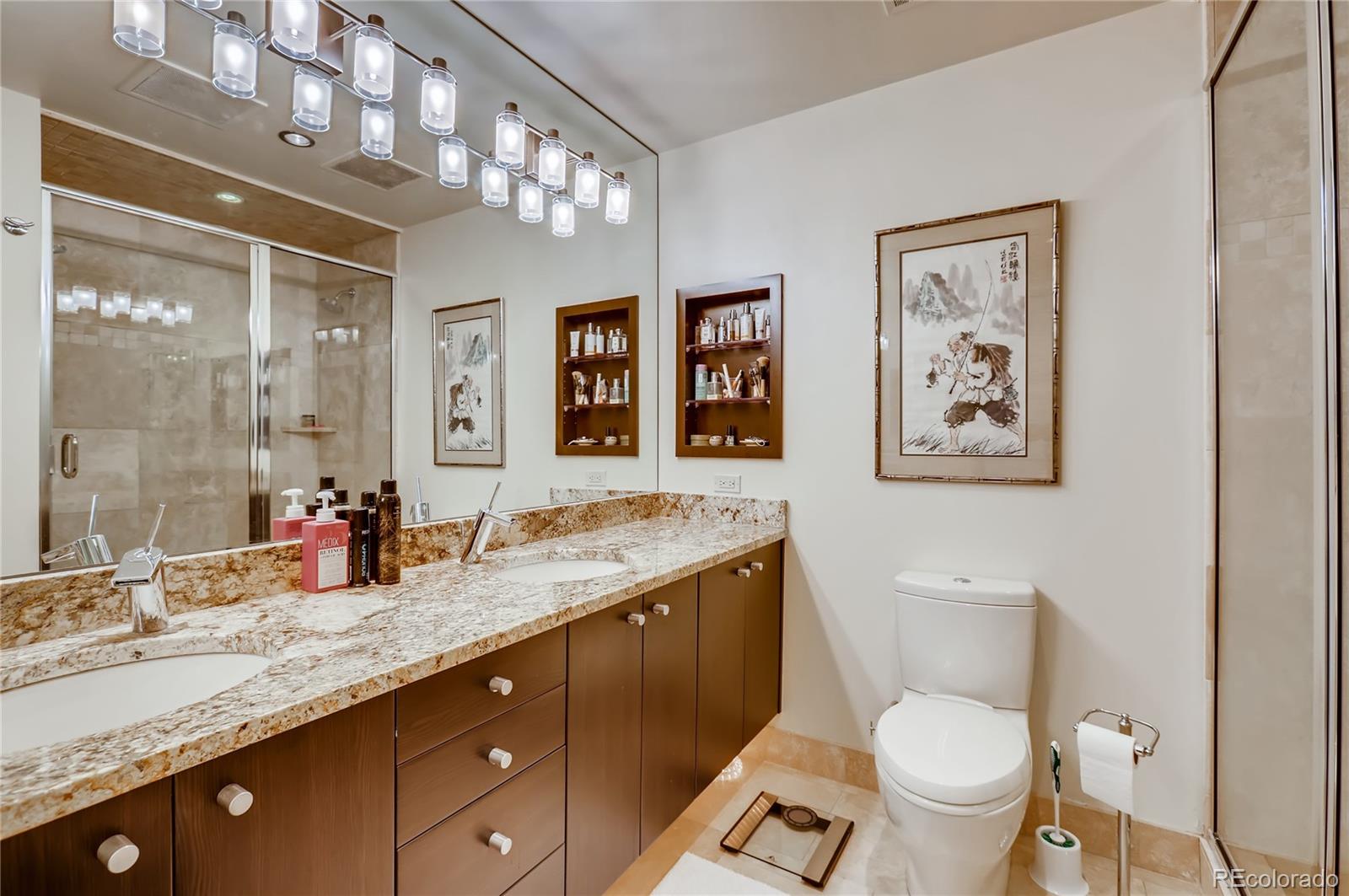 1201 N Williams Street Unit: 3B