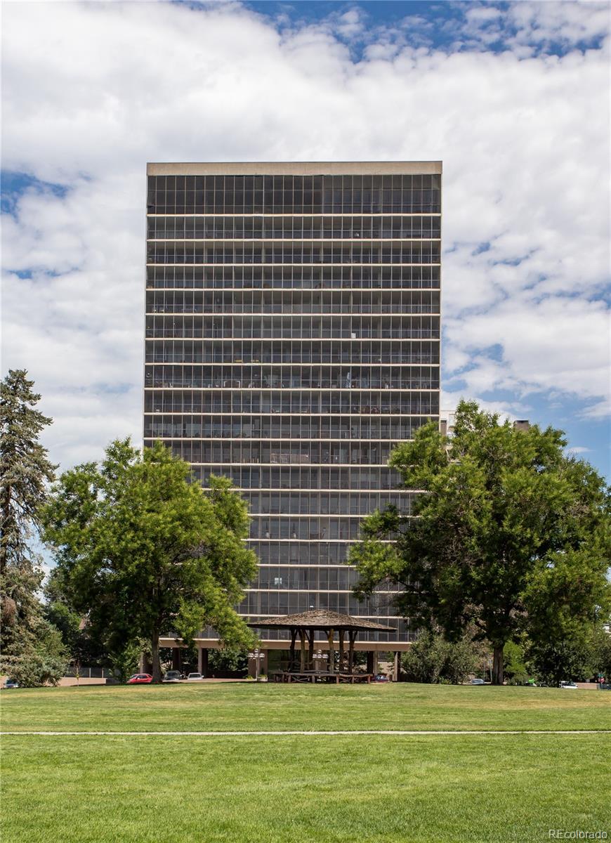 1201 N Williams Street Unit: 3B