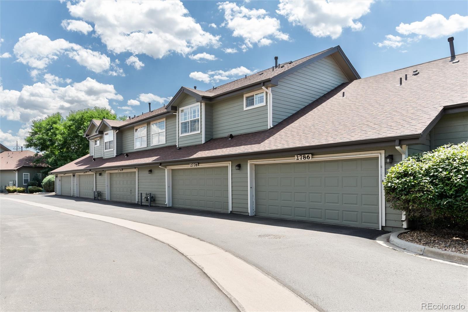 2778 W Greens Drive