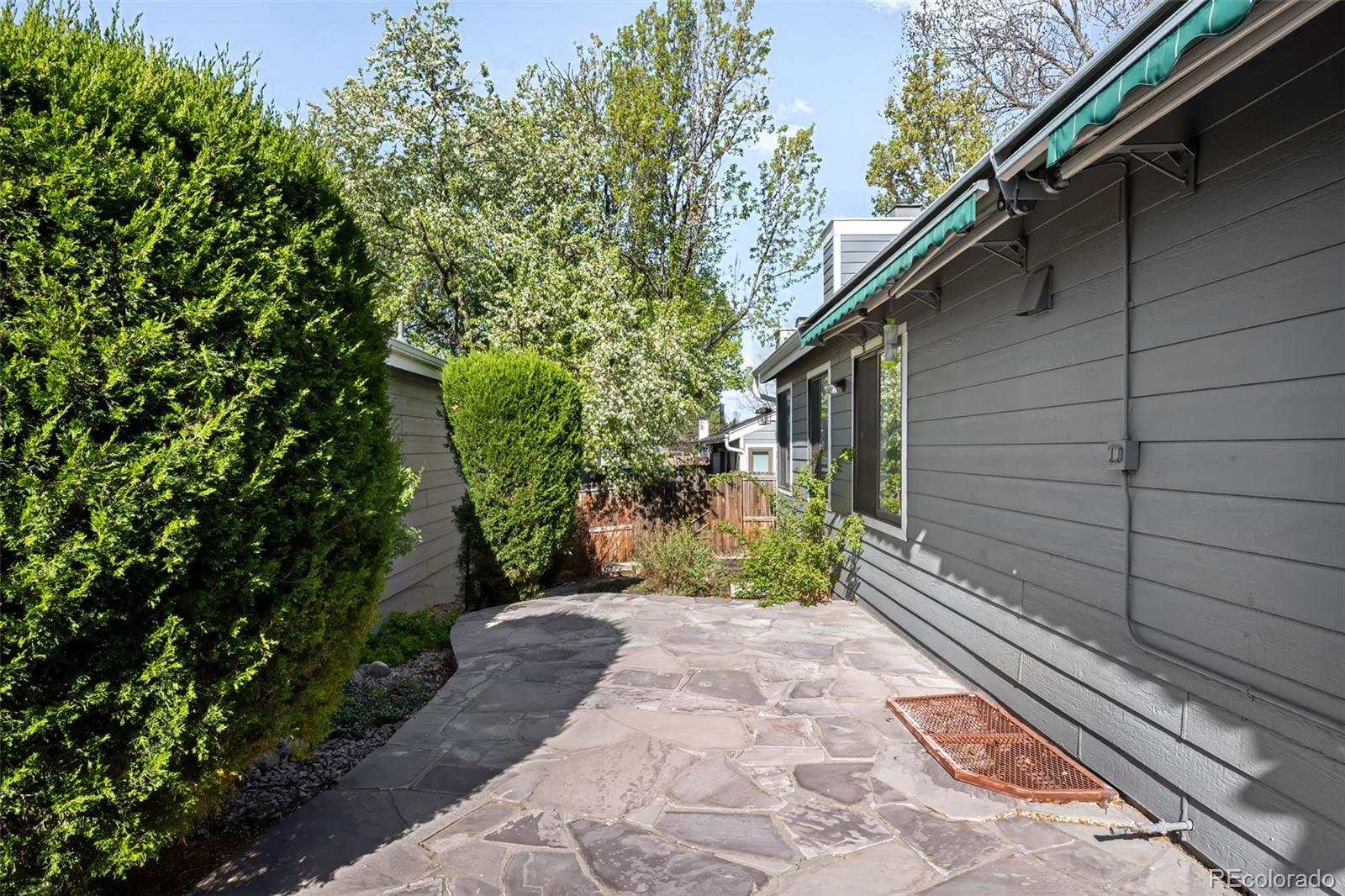 8080 E Dartmouth Avenue Unit: 26