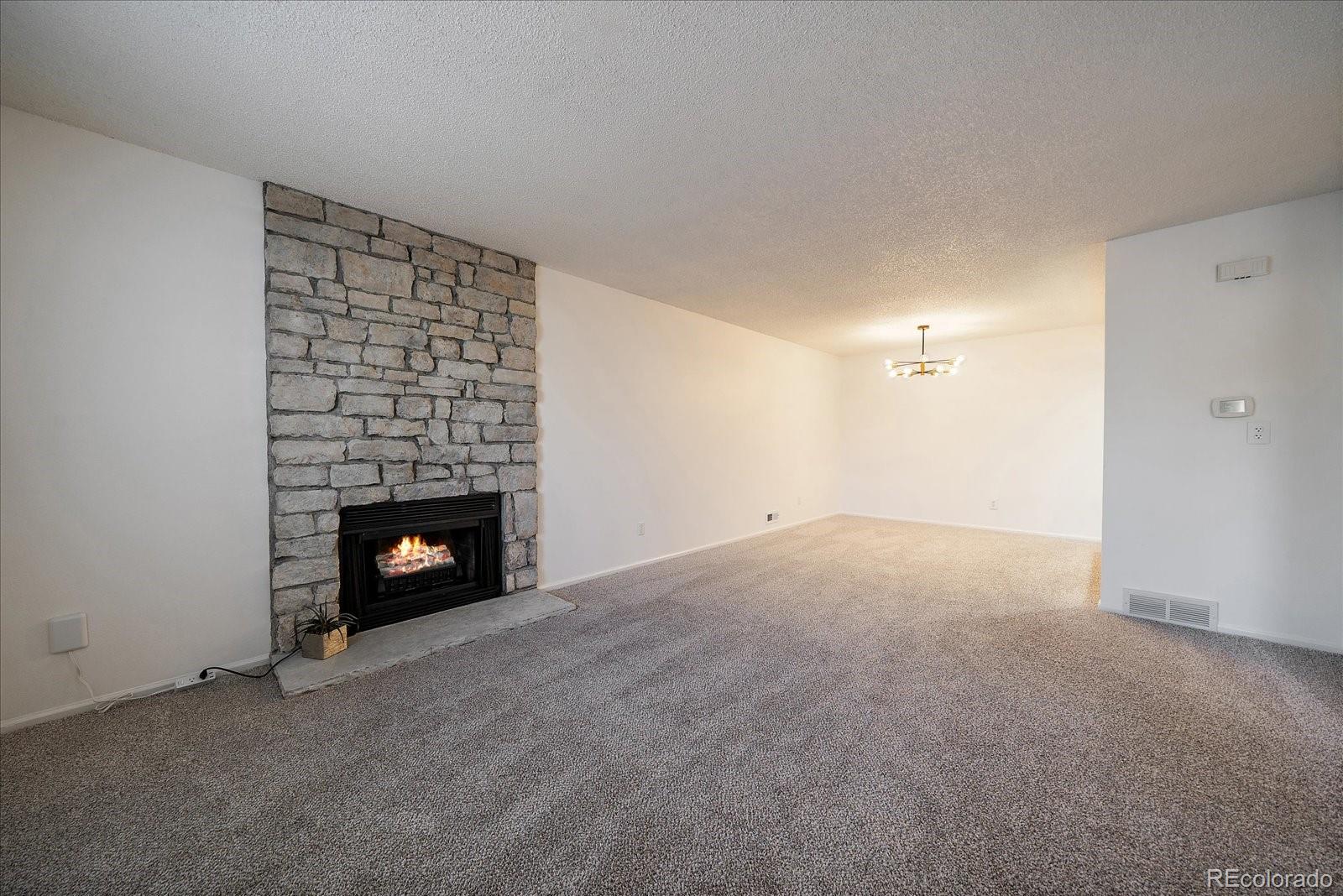 8438 Everett Way Unit: B