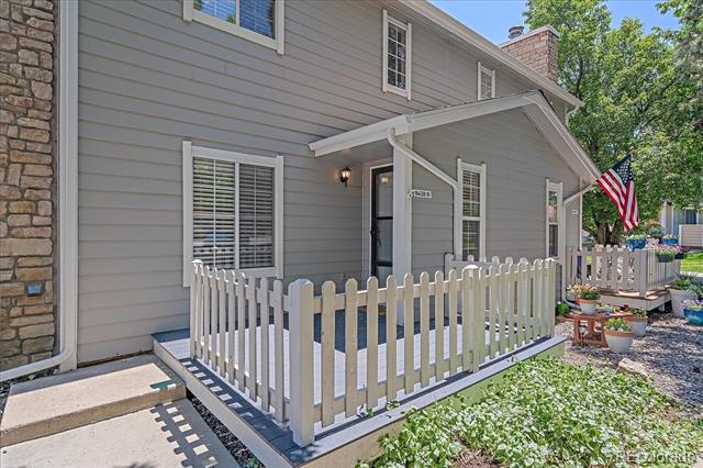 8438 Everett Way Unit: B