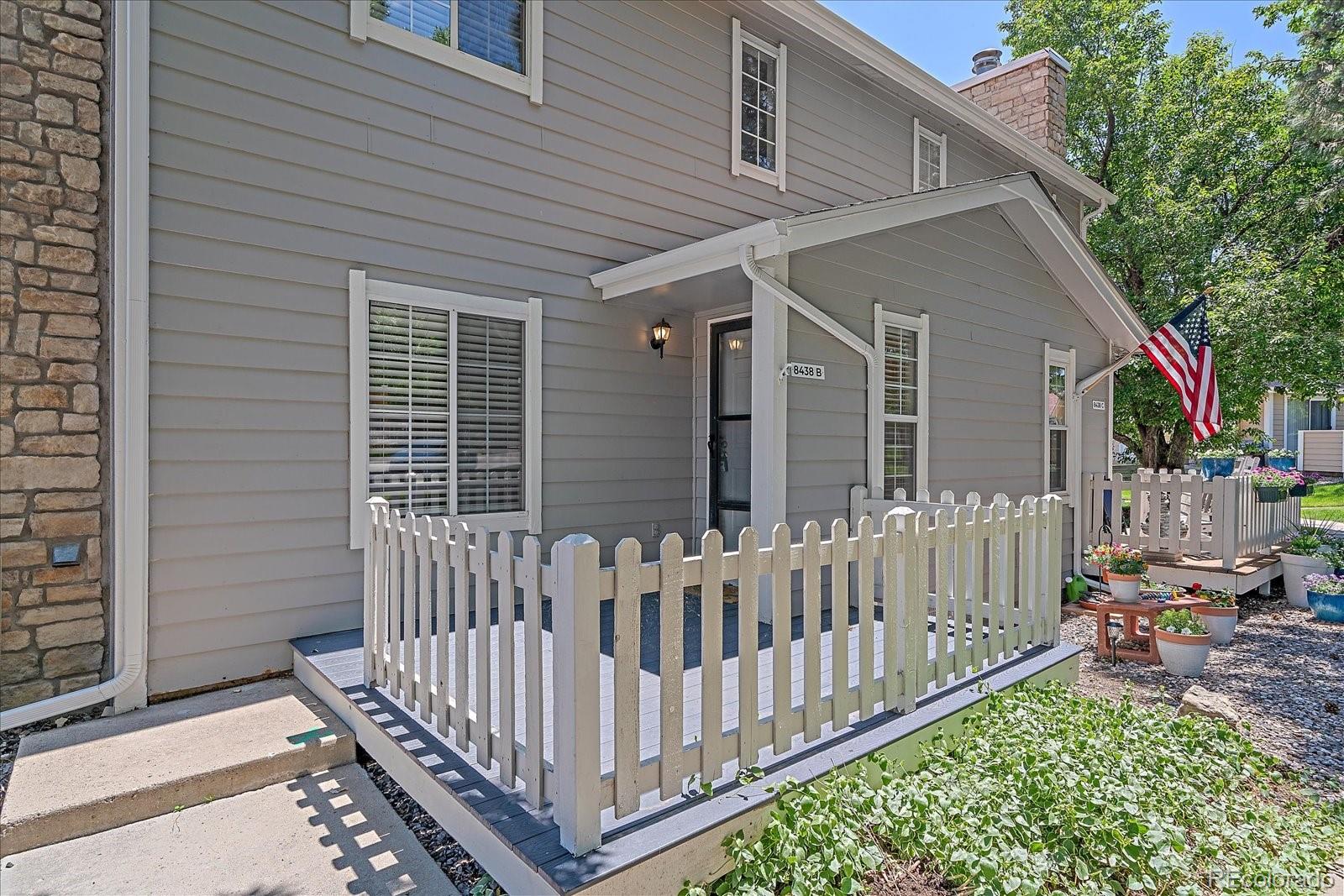 8438 Everett Way Unit: B