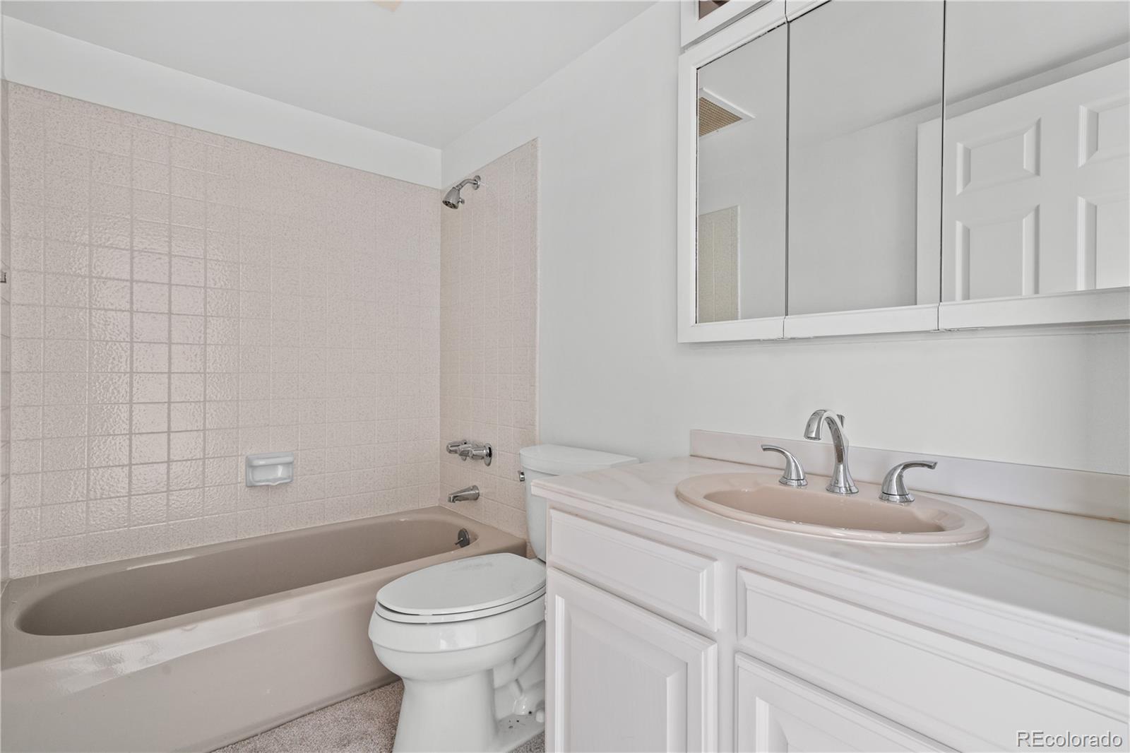 7000 E Quincy Avenue Unit: C208