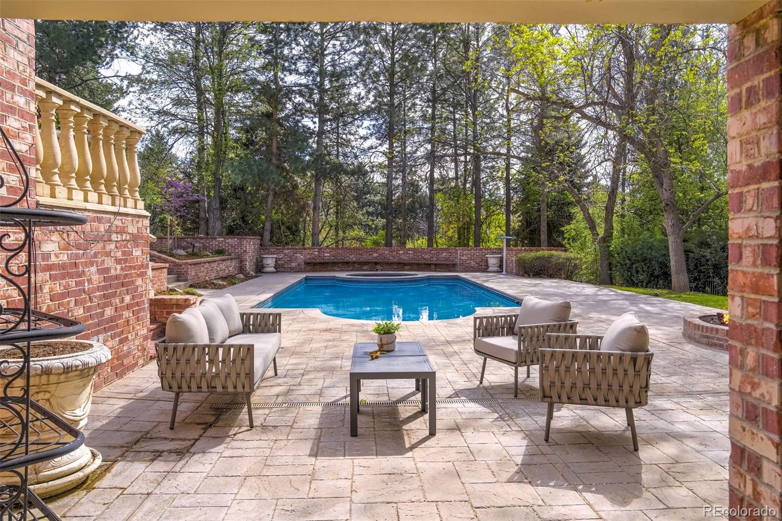 2250 Cherry Hills Farm Drive