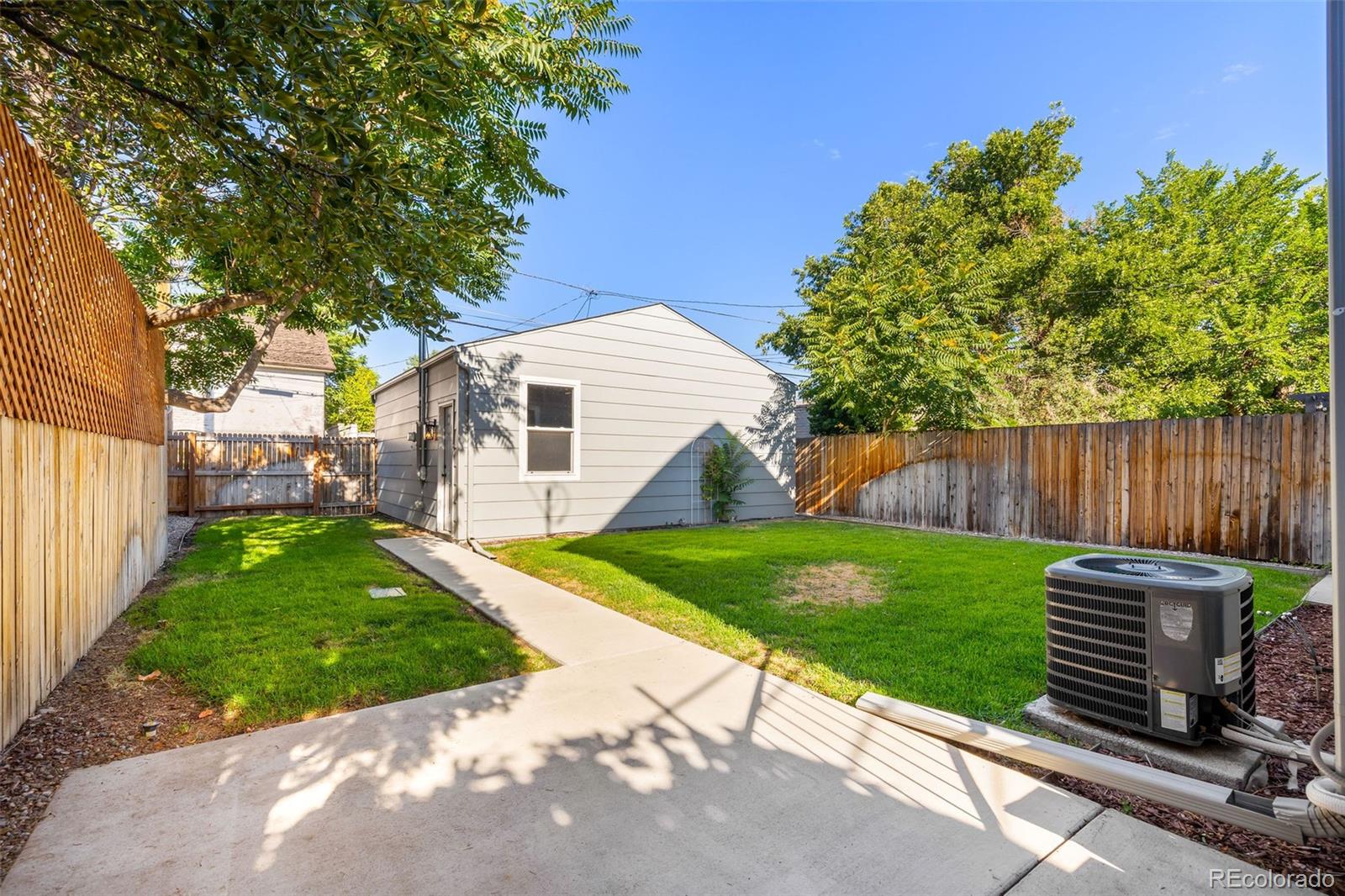 571 S Sherman Street