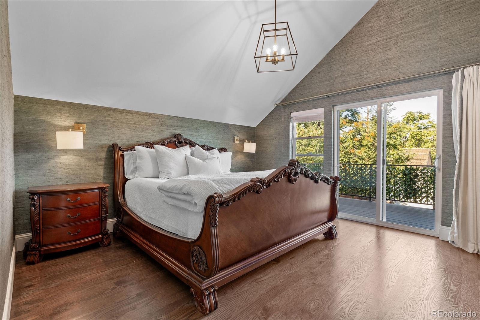 571 S Sherman Street