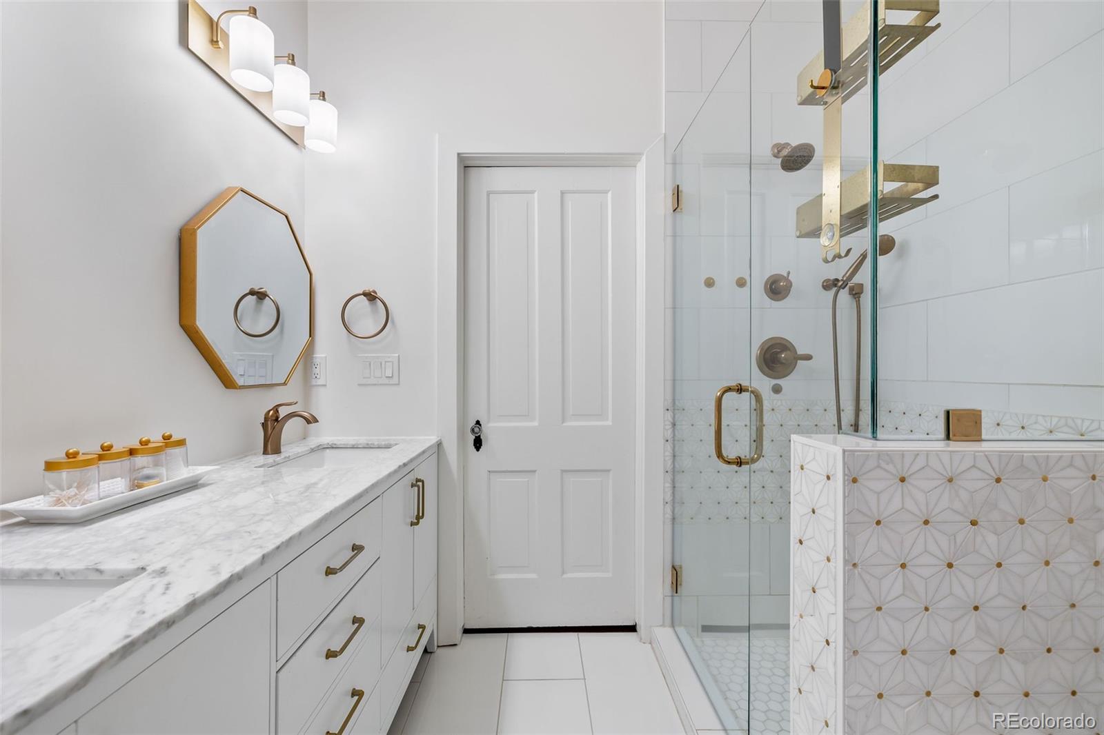 571 S Sherman Street