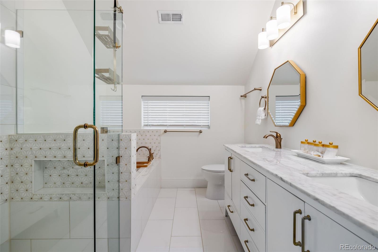 571 S Sherman Street