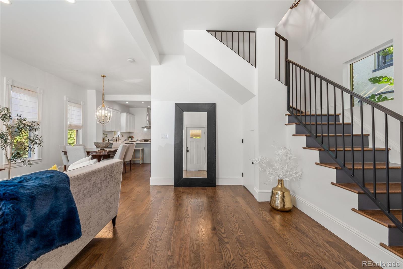 571 S Sherman Street