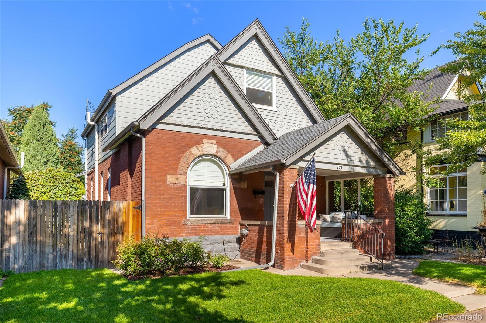 571 S Sherman Street