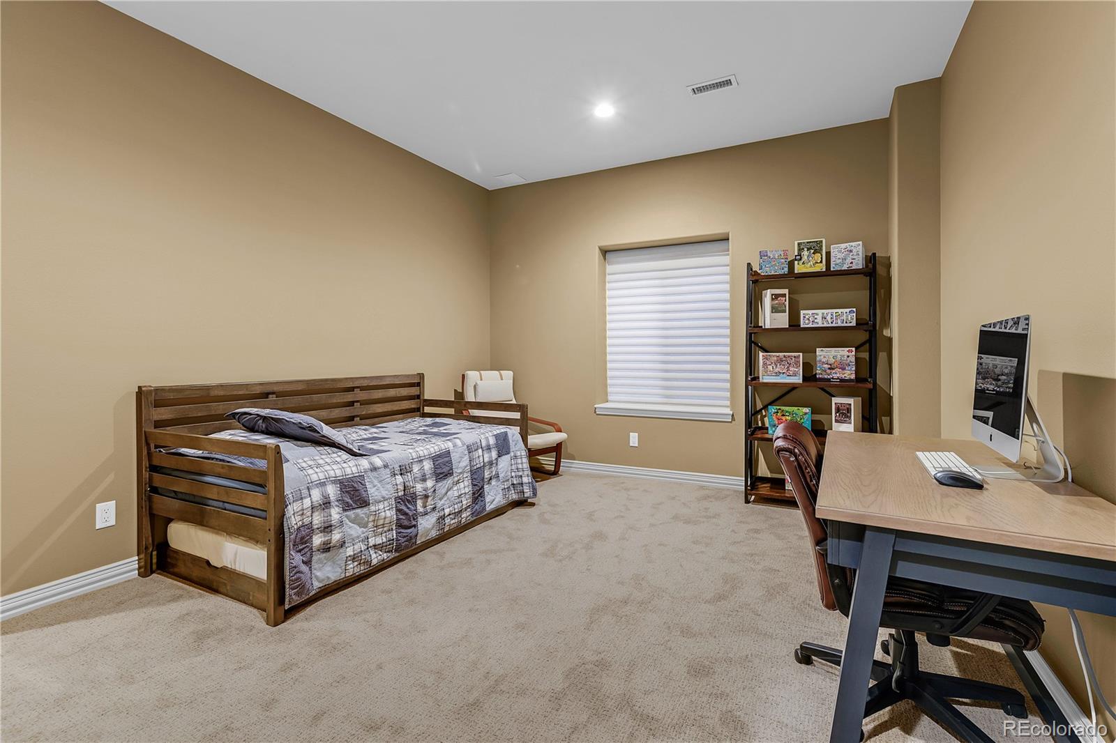 4358 W Hinsdale Avenue