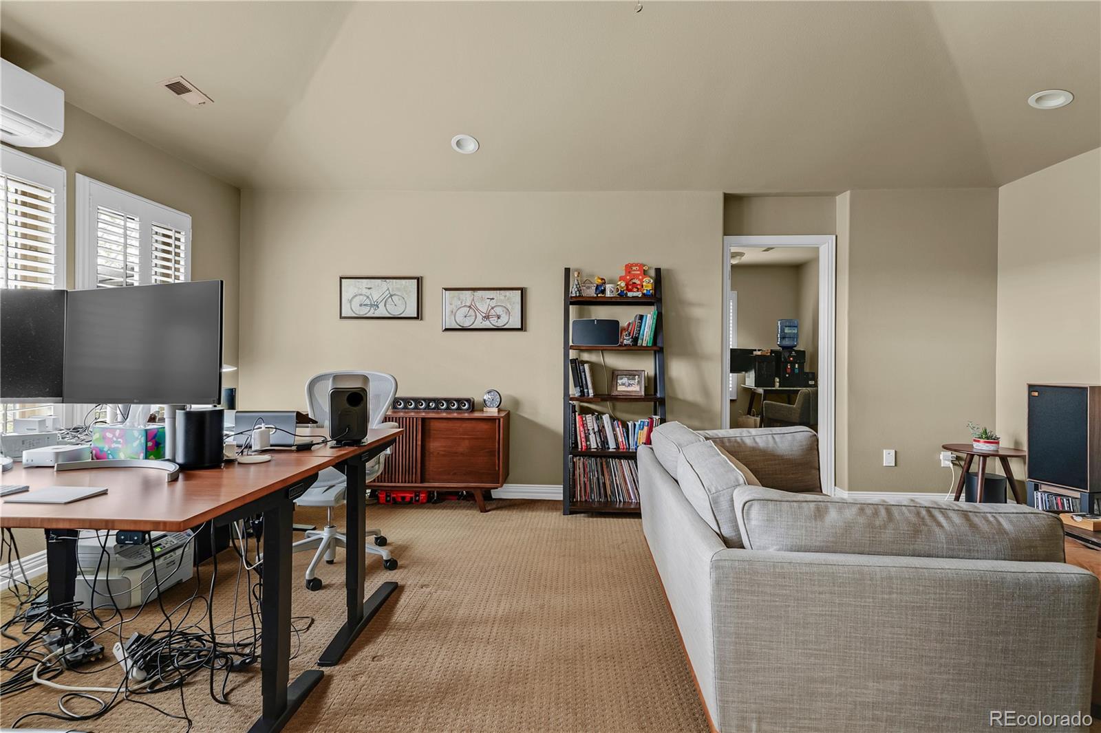 4358 W Hinsdale Avenue