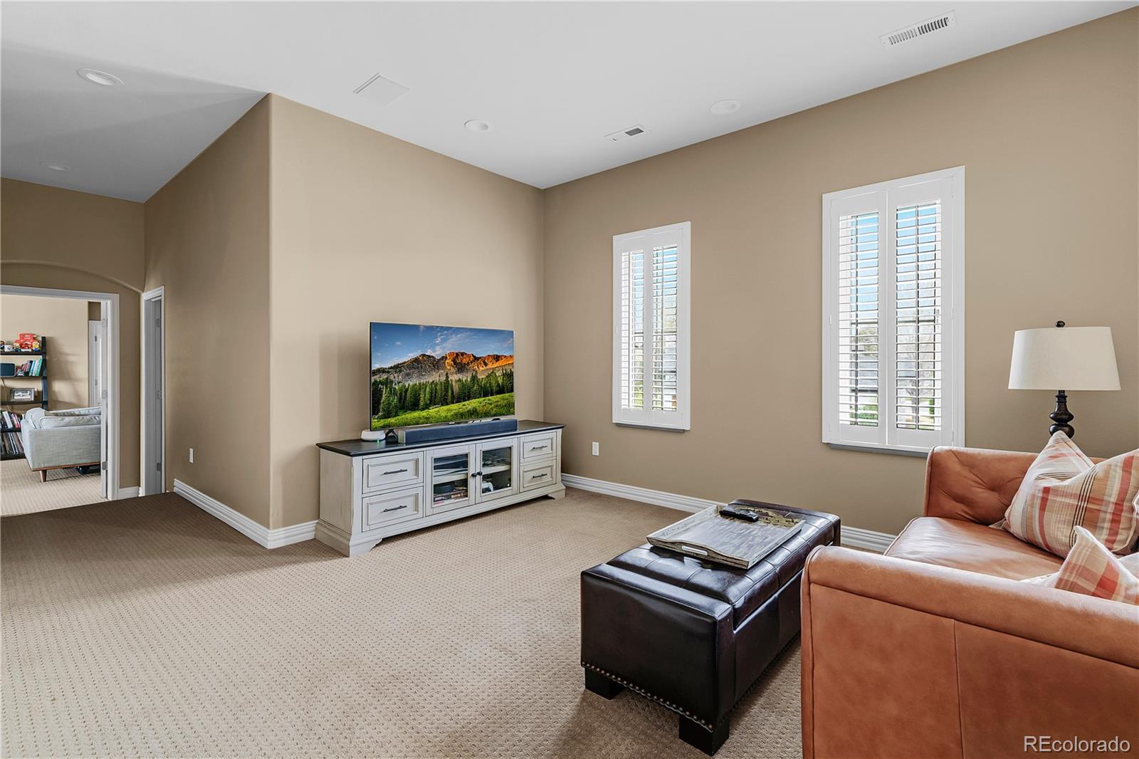 4358 W Hinsdale Avenue