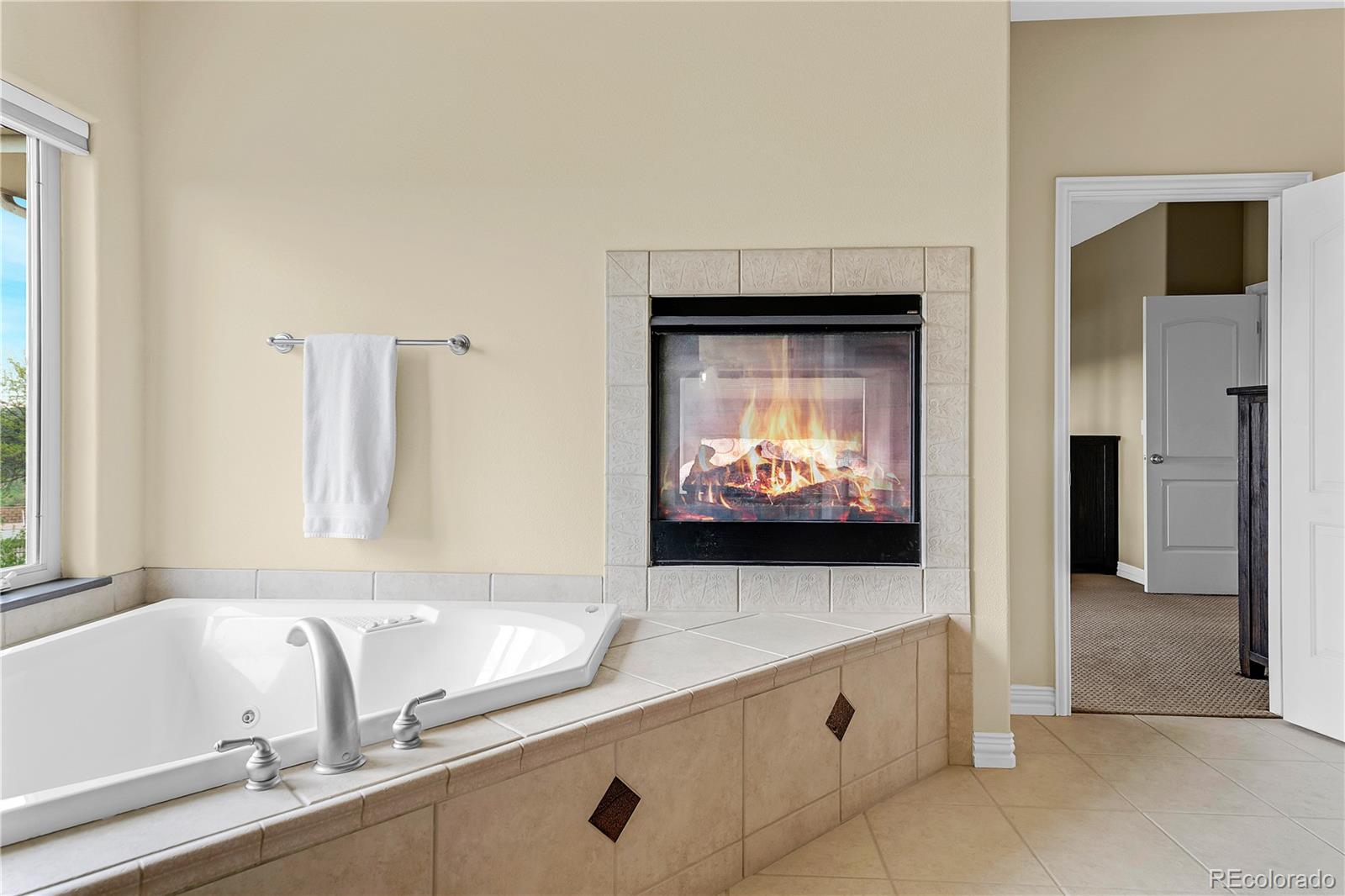 4358 W Hinsdale Avenue