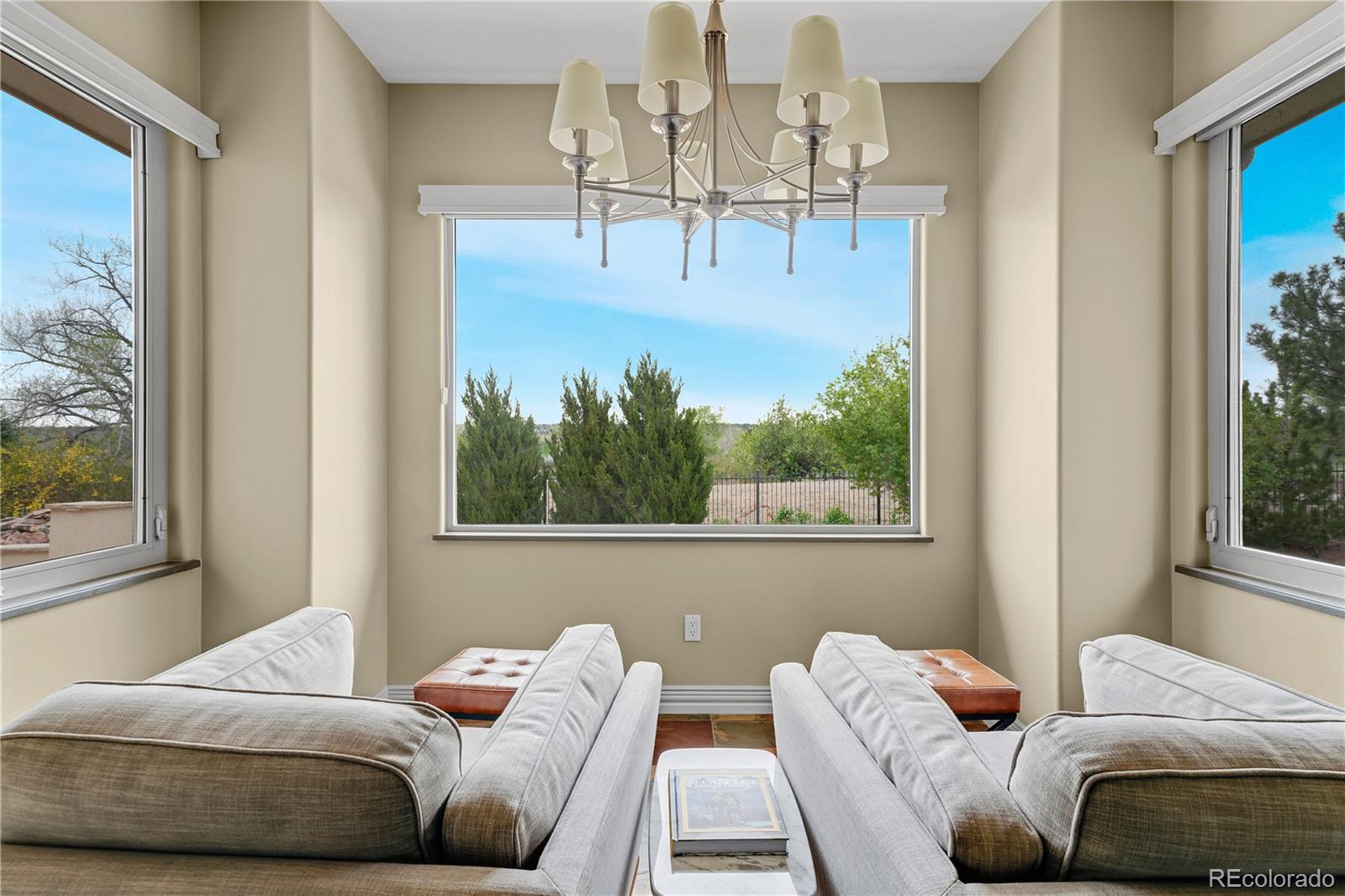 4358 W Hinsdale Avenue