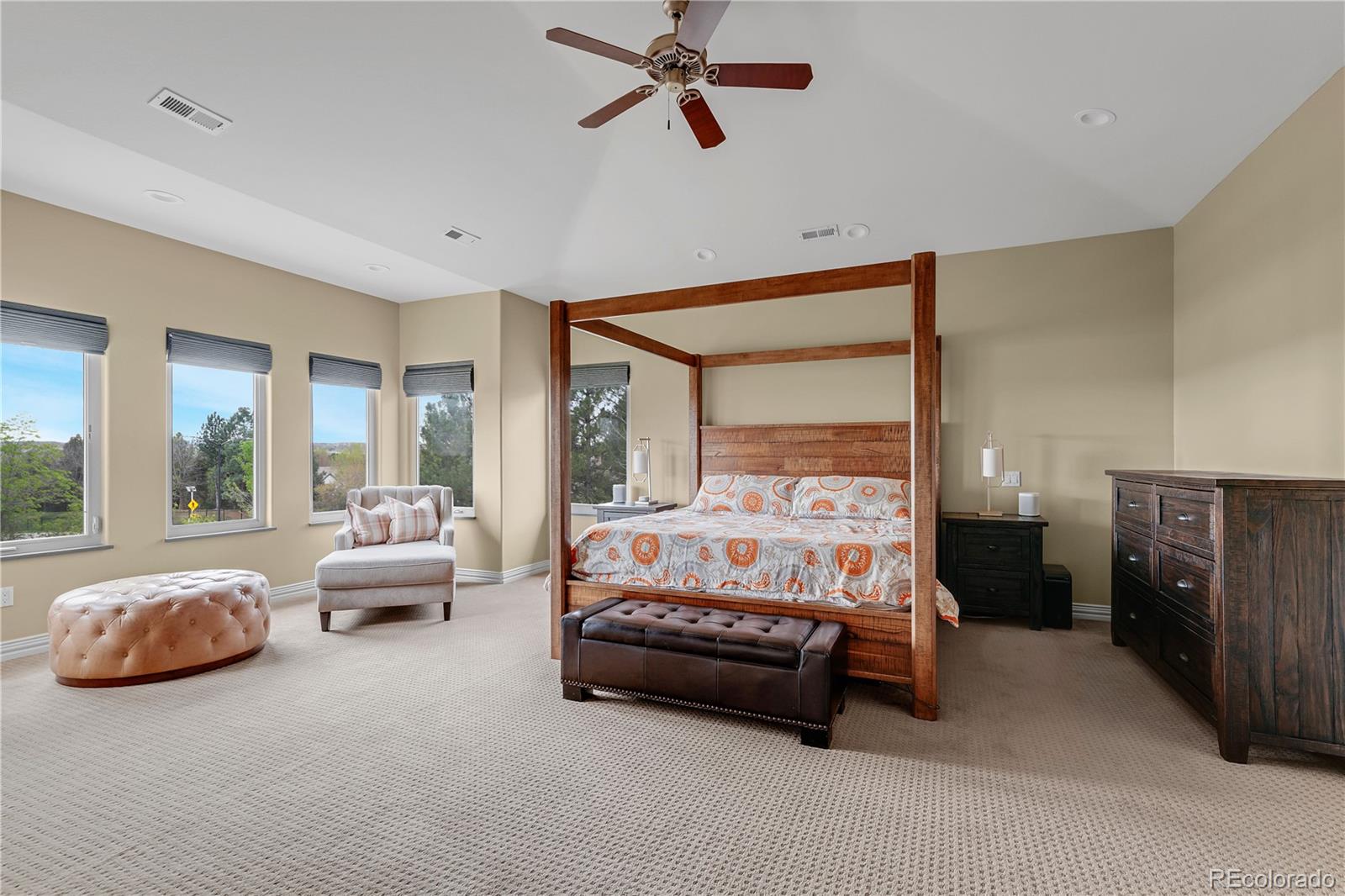 4358 W Hinsdale Avenue