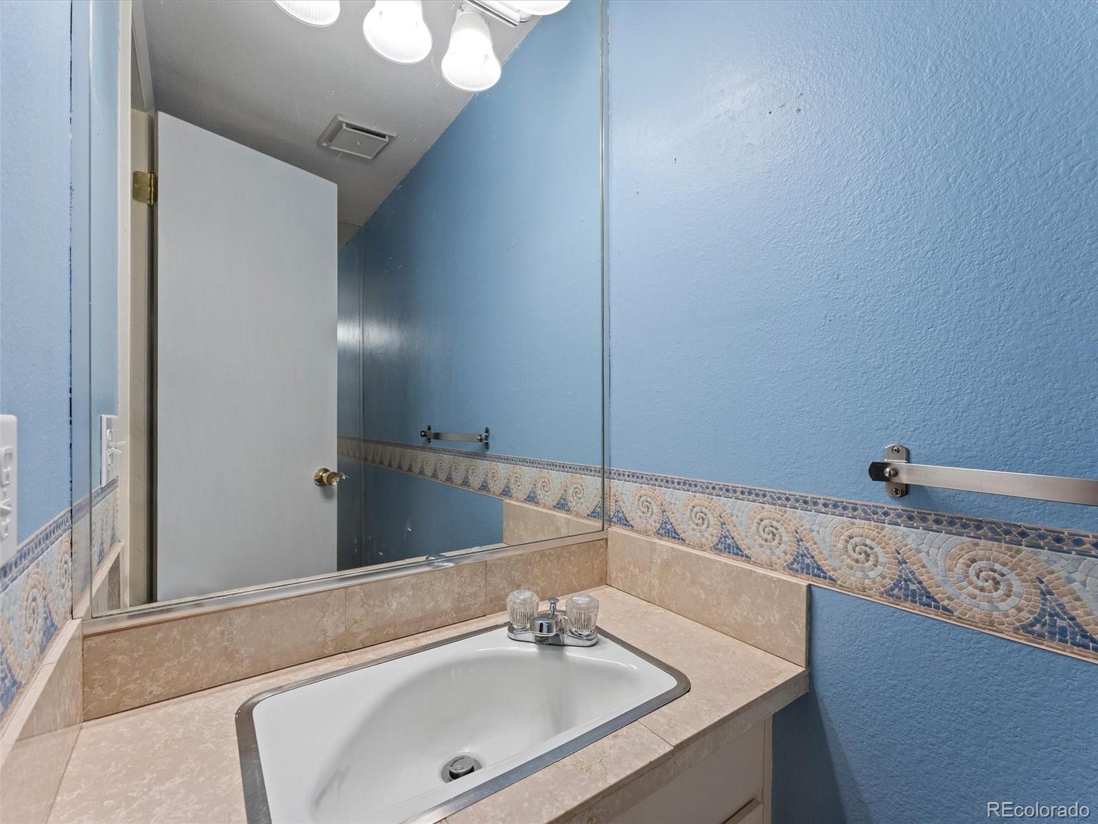 7995 E Mississippi Avenue Unit: D7