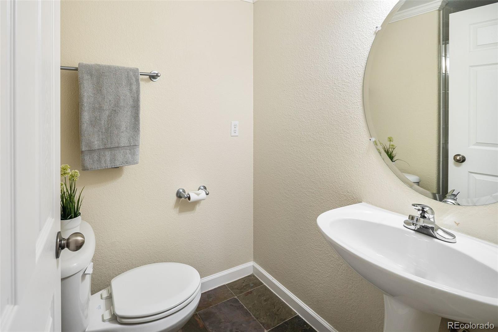 2434 S Williams Street