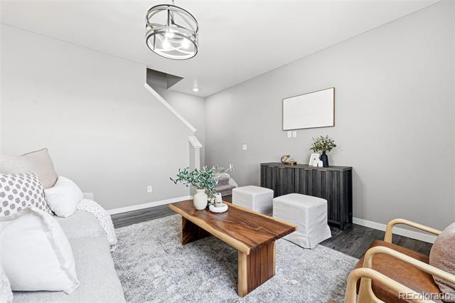 2311 Rosette Lane