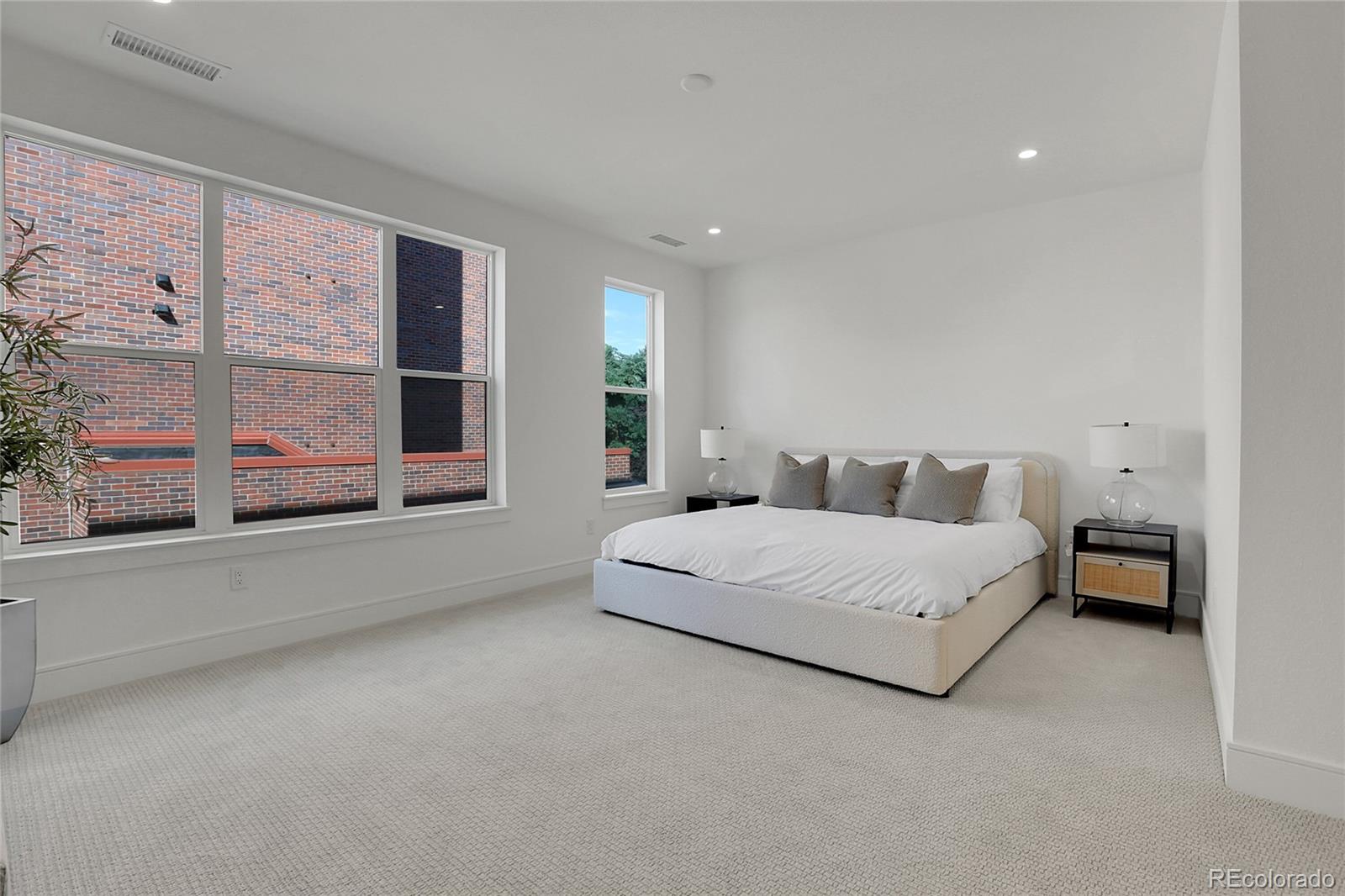 1815 N Williams Street