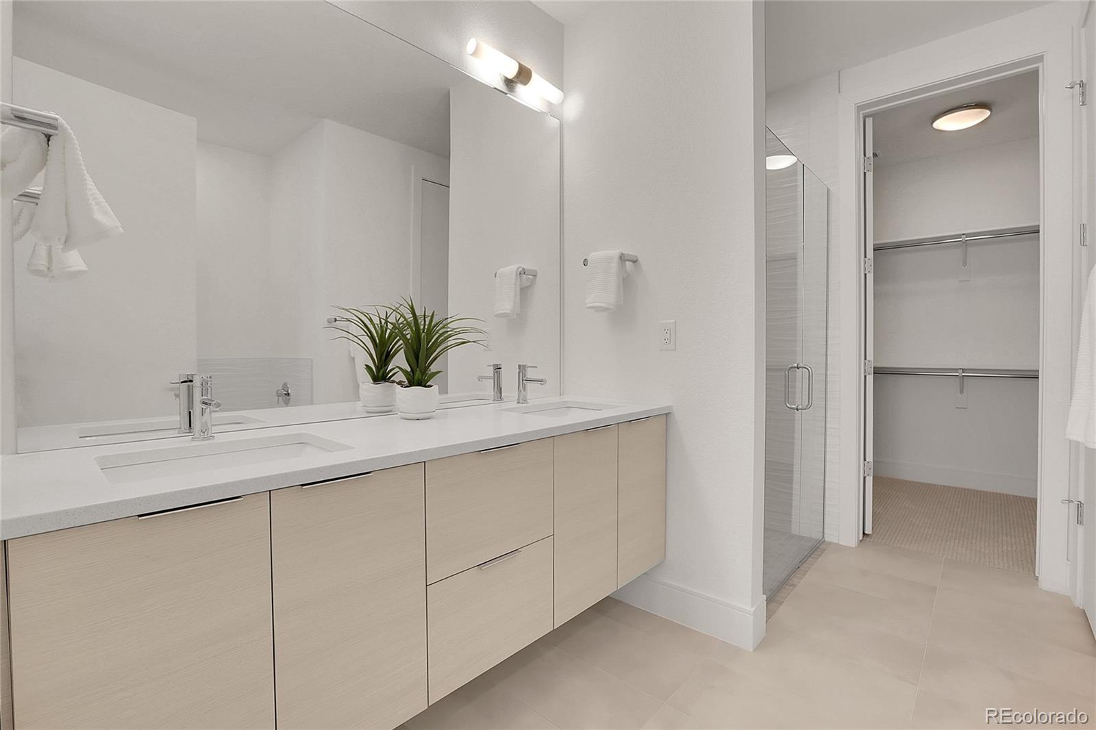 1815 N Williams Street