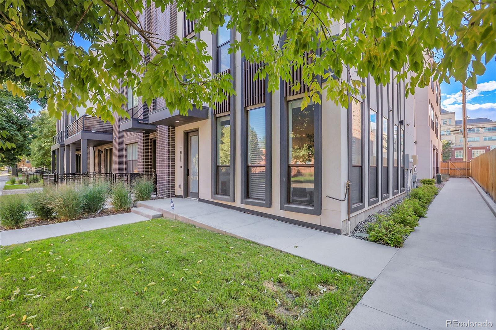 1815 N Williams Street