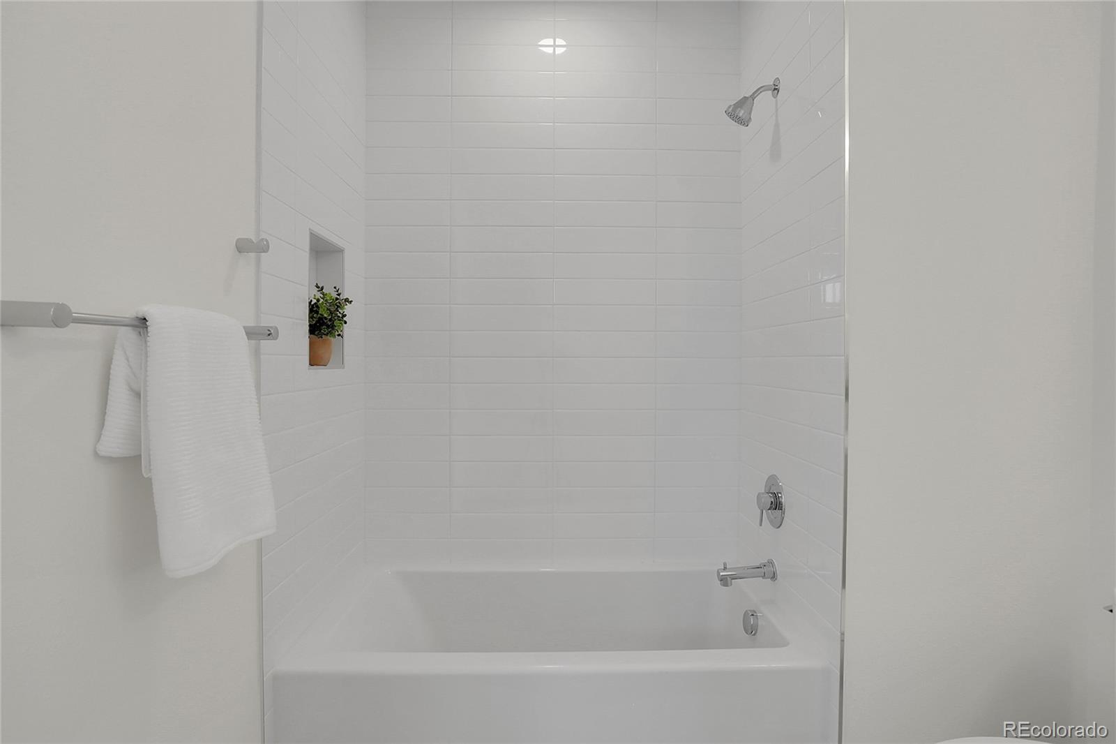 1815 N Williams Street