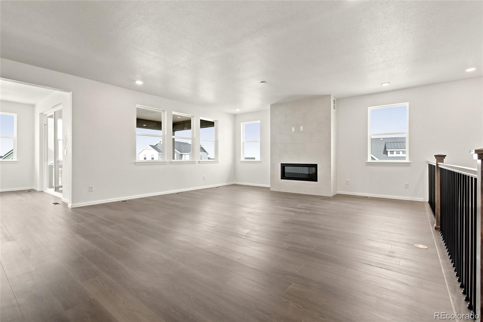 713 Pershing Point