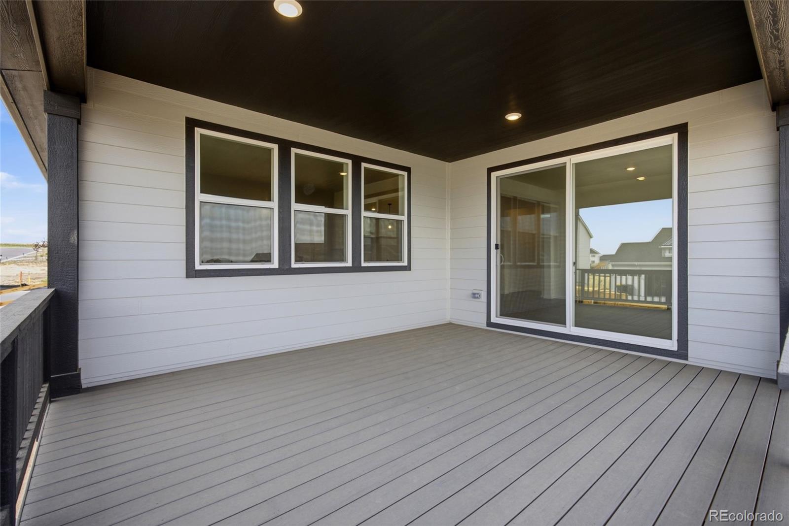 713 Pershing Point