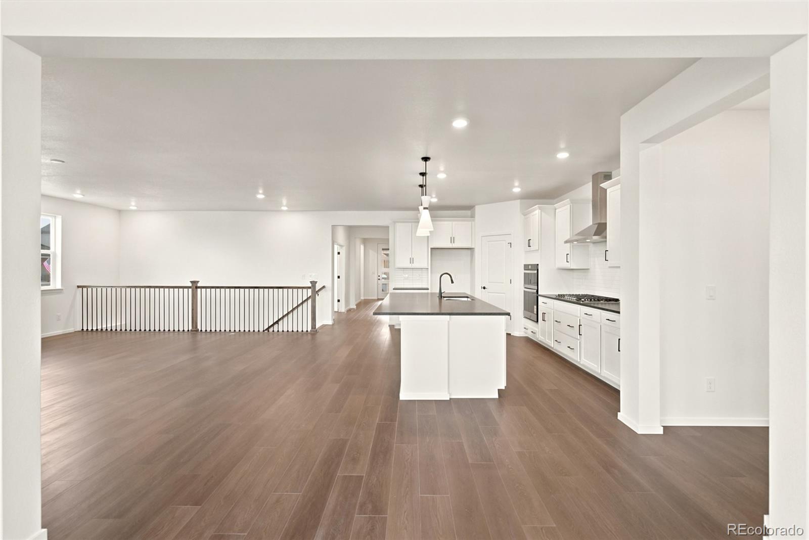 713 Pershing Point