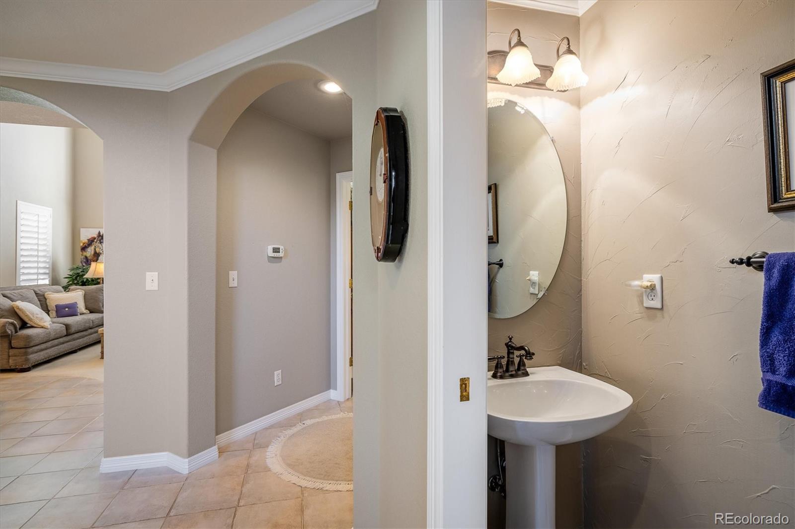 6401 S Jamaica Circle