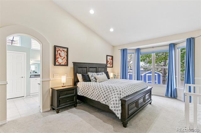 5646 S Waco Court