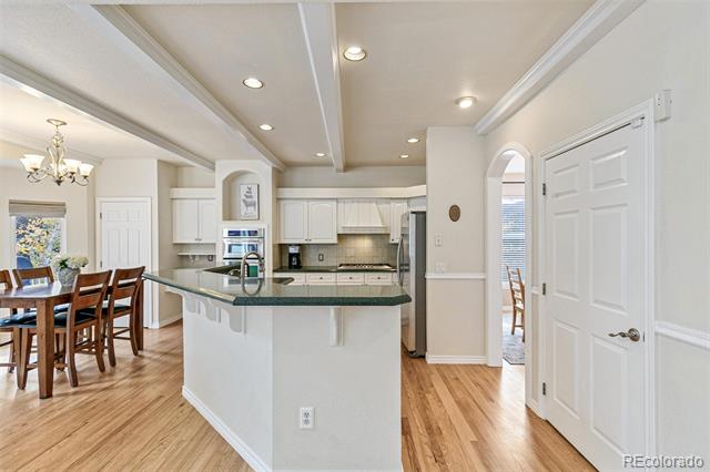 5646 S Waco Court