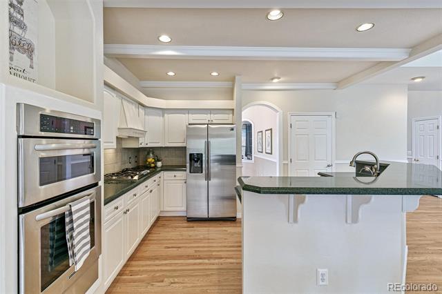 5646 S Waco Court