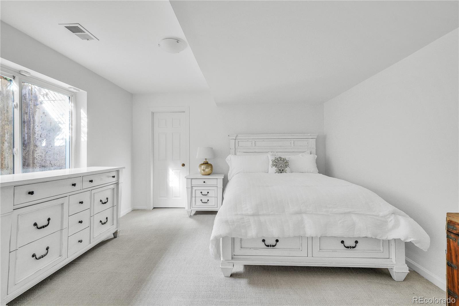 4600 S Columbine Court