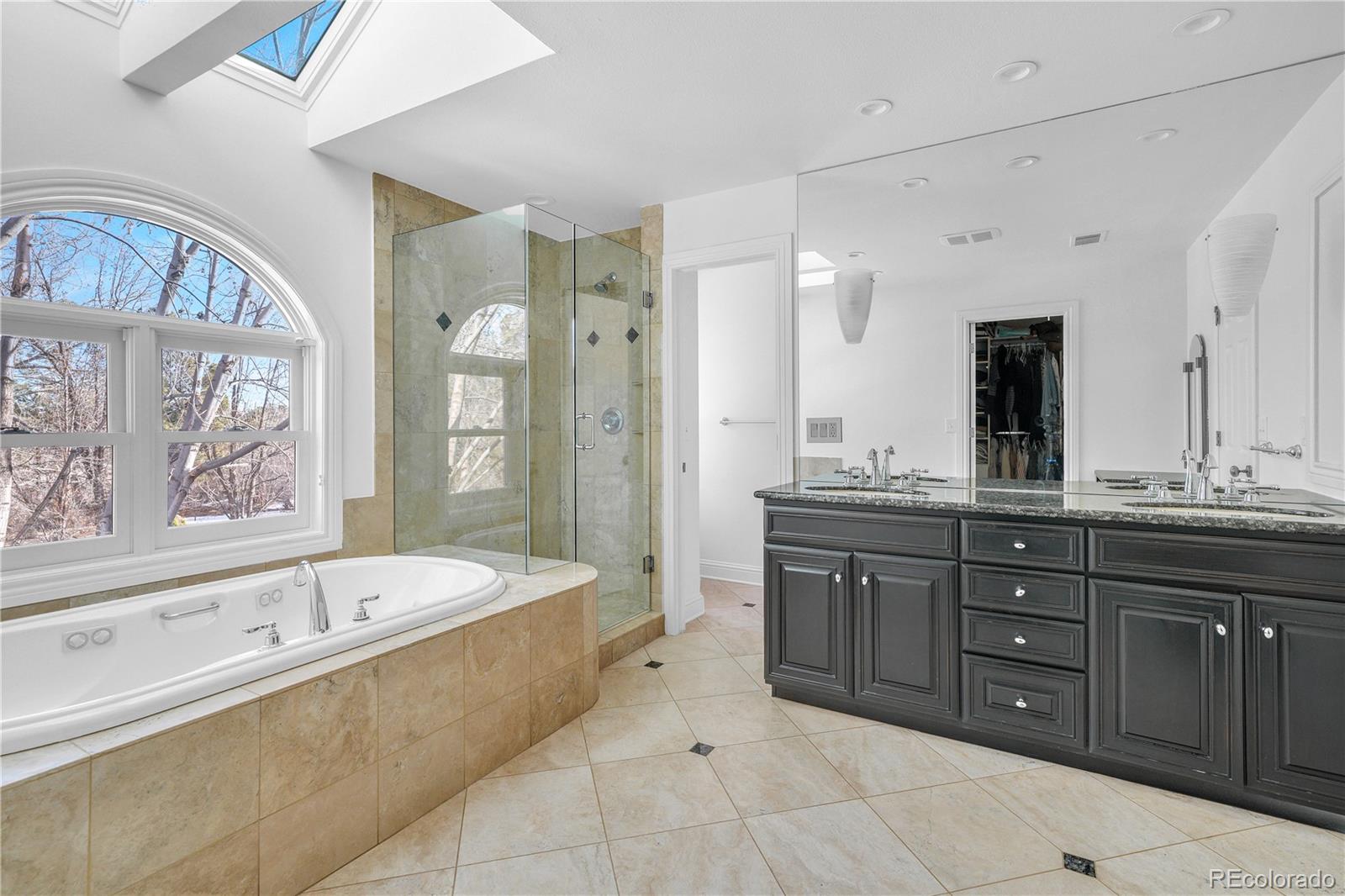 4600 S Columbine Court