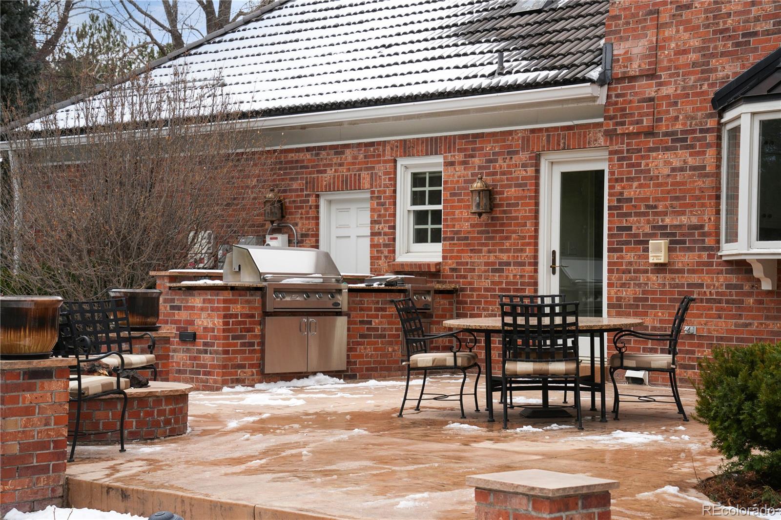 4600 S Columbine Court