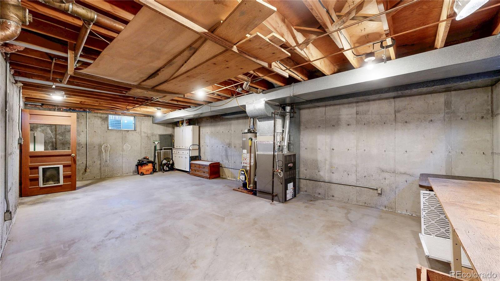 5529 S Greenwood Street