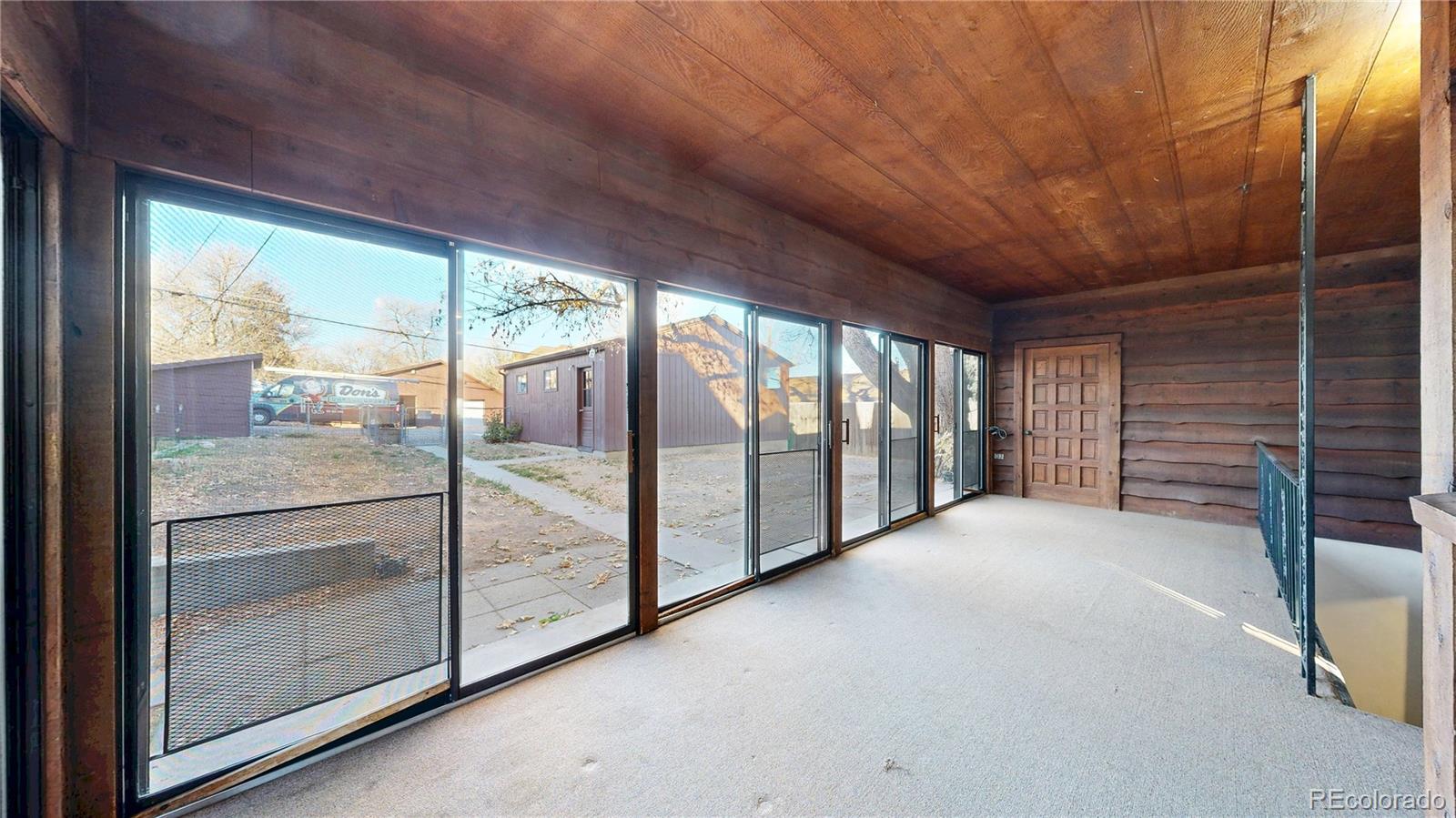 5529 S Greenwood Street