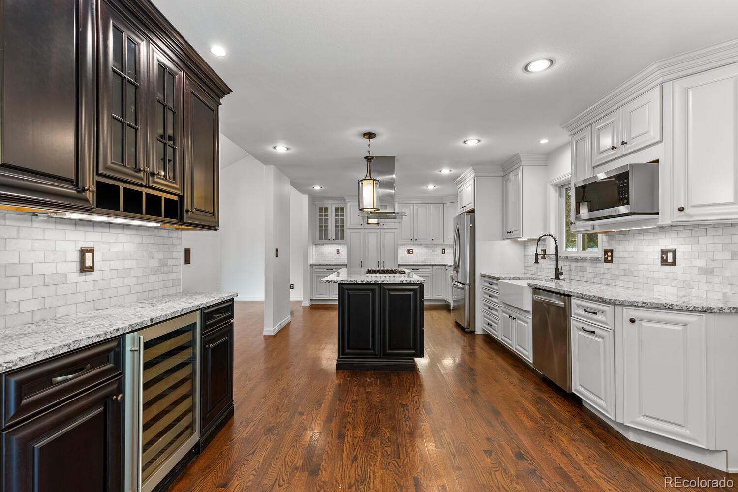 7337 S Ulster Street