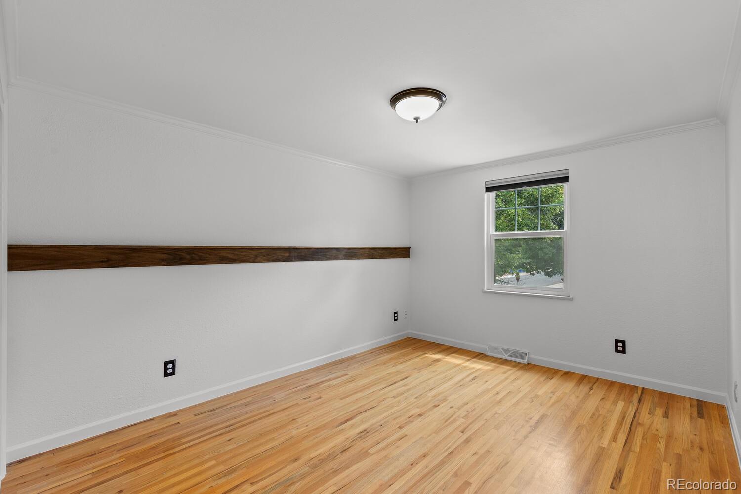 7337 S Ulster Street